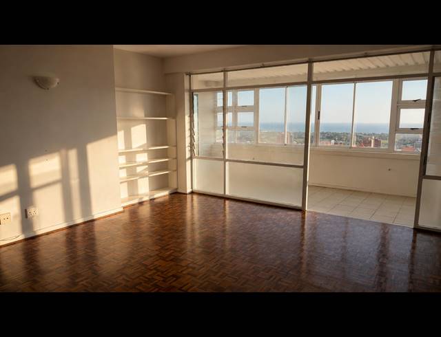 2.5 BEDROOM FLAT TO LET IN MORNINGSIDE